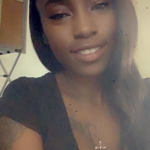 Meet your Posher, Briona